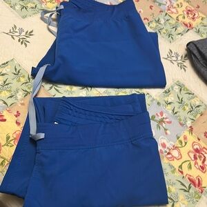 FIGS Technical Collection Pants